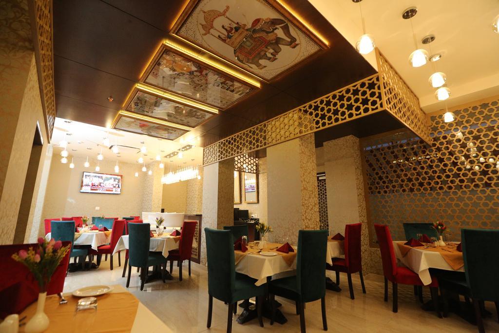 Comfort Inn Sapphire - A Inde Hotel Jaipur Extérieur photo