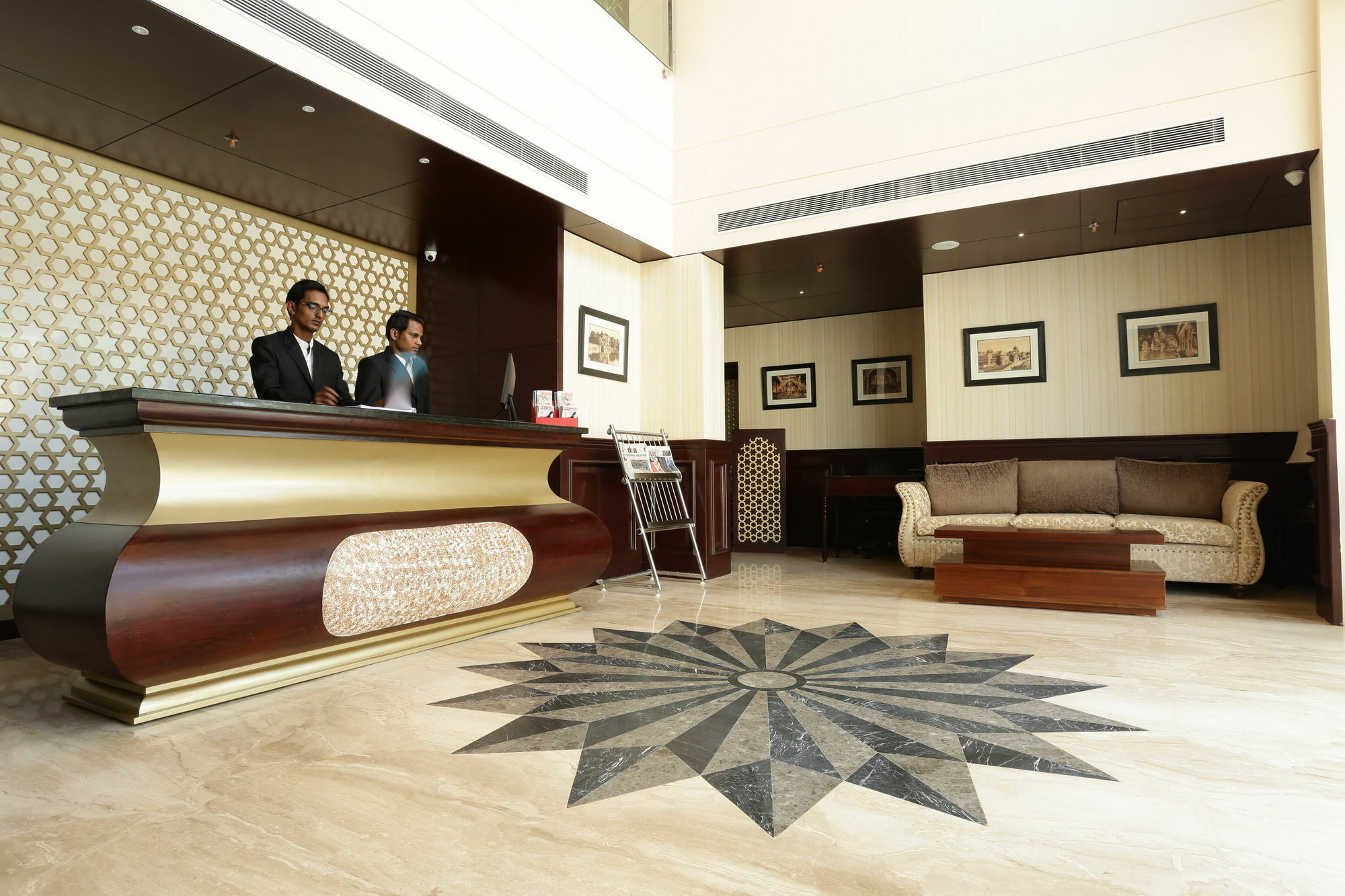 Comfort Inn Sapphire - A Inde Hotel Jaipur Extérieur photo