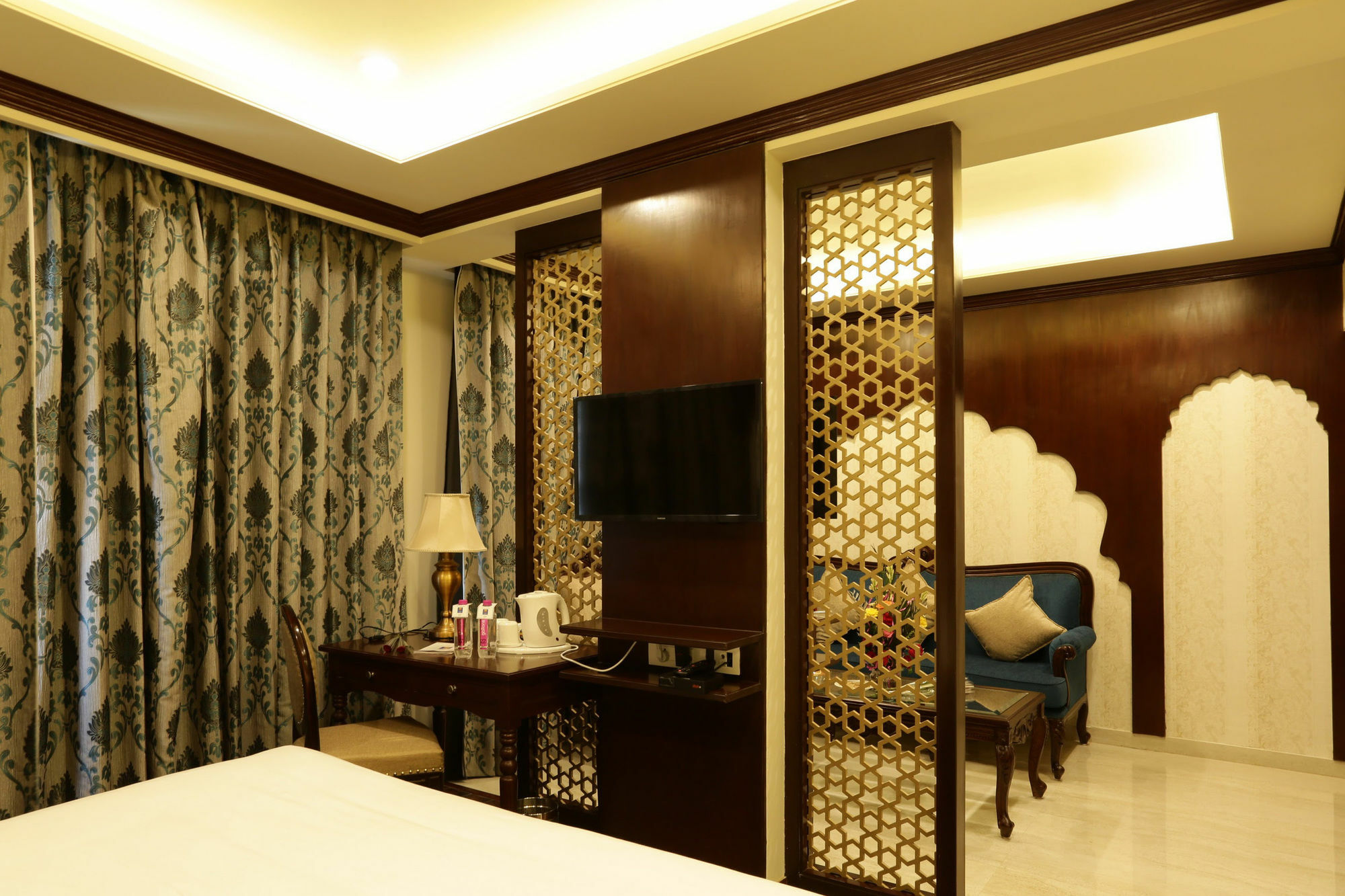 Comfort Inn Sapphire - A Inde Hotel Jaipur Extérieur photo